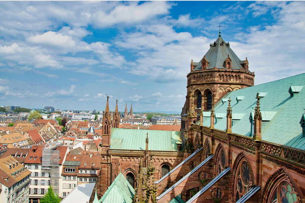 © Quentin Vanaker Vue sur les toits depuis la cathédrale - Strasbourg - Alsace