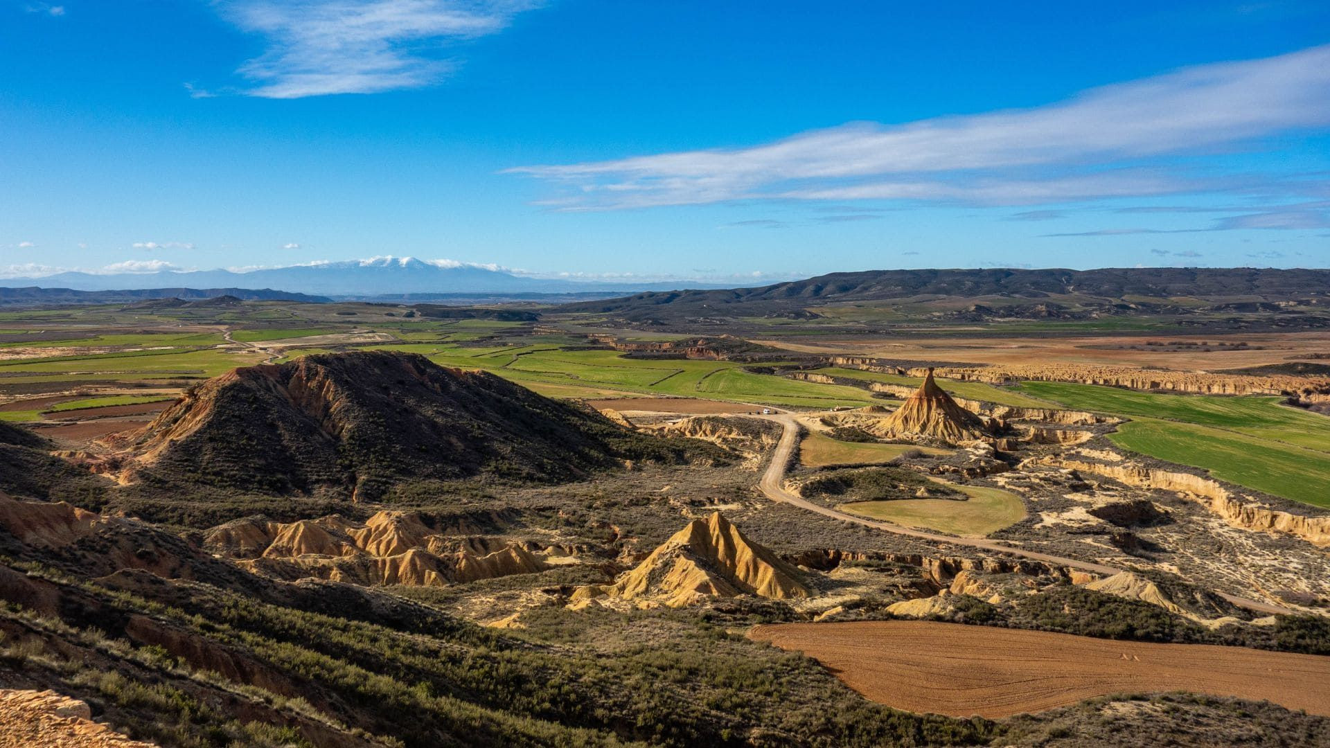 Vue panoramique du désert des Bardenas - Navarre - Espagne