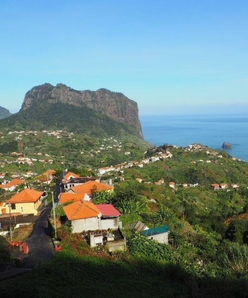 Vue sur Porto da Cruz - randonnée Madère