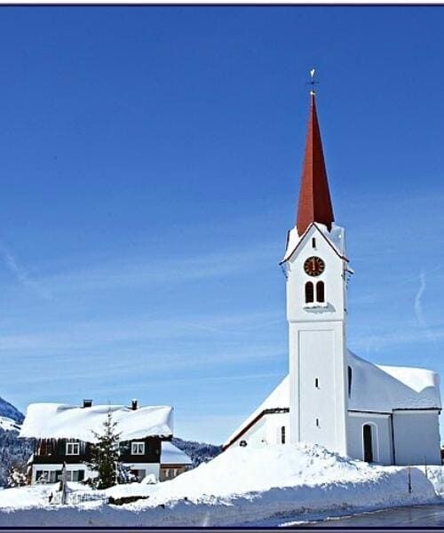 Église du village sous la neige - Sibratsgfäll - Vorarlberg - Autriche