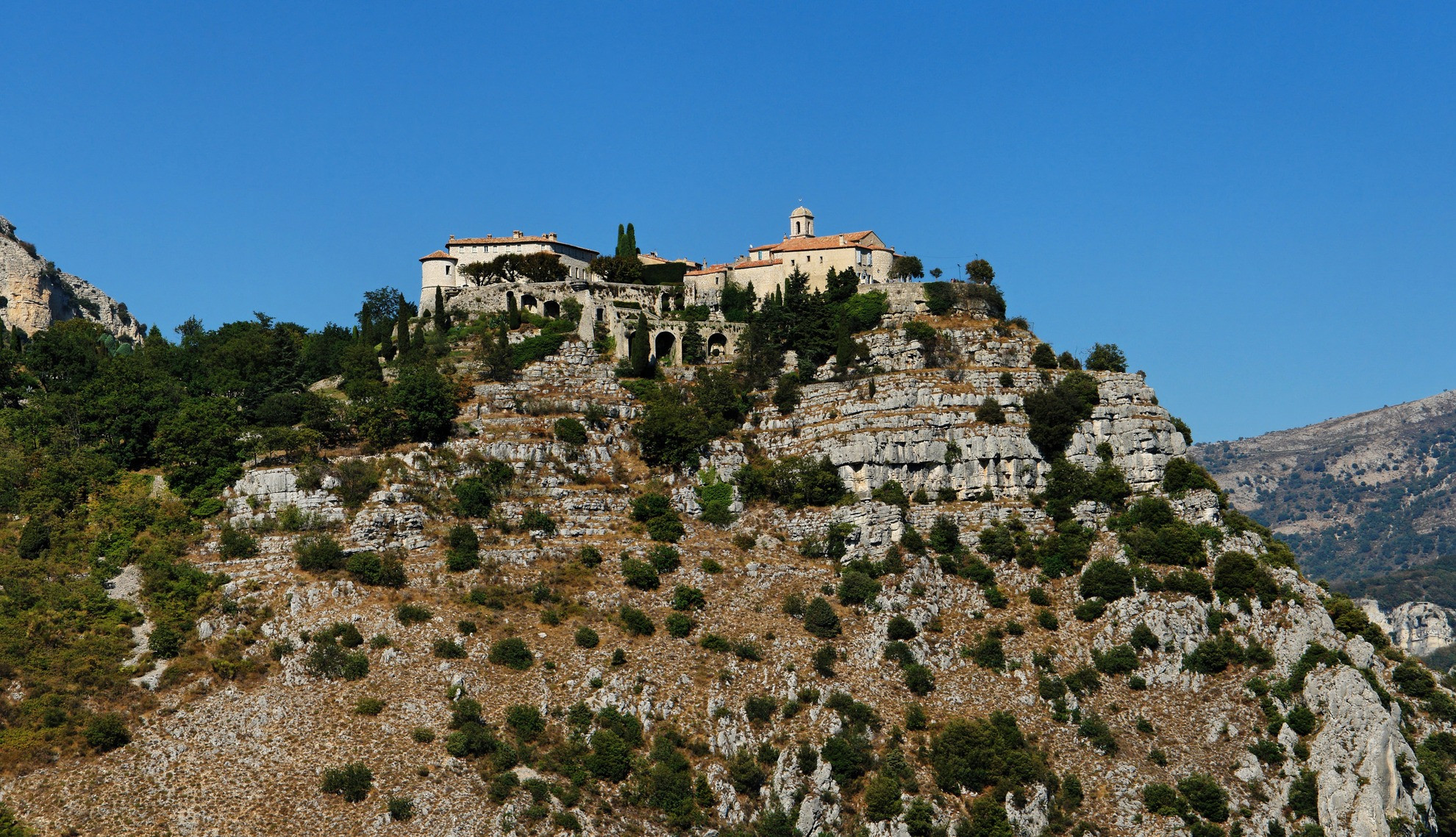 Village sur son promontoire - Gourdon - Alpes-Maritimes France