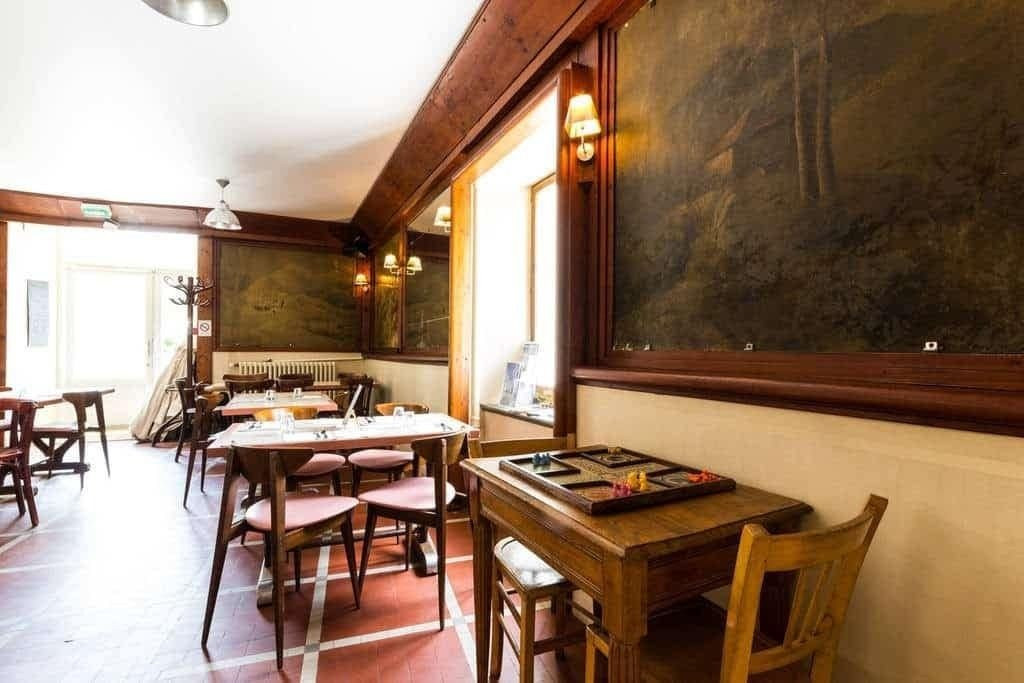 The dining room at Auberge Buissonnière in Gresse-en-Vercors