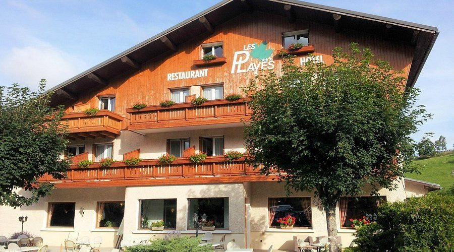 Outside Chalet-Hôtel Les Playes in Villard-de-Lans