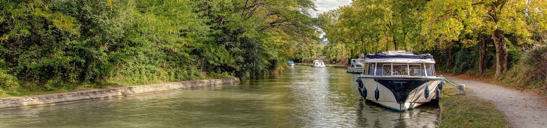 Organized tours along the Canal du Midi and Canal de la Garonne