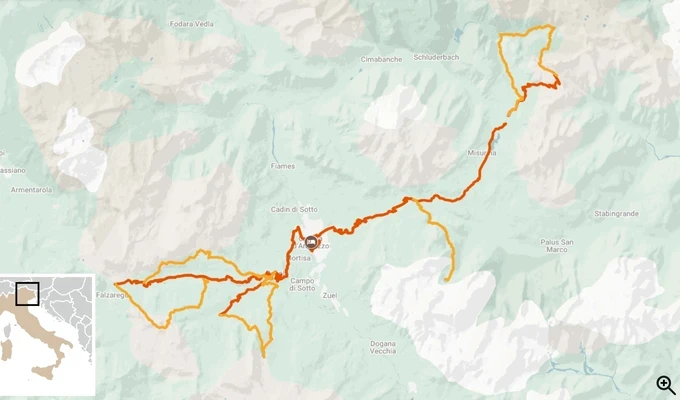 Guided Hiking in the Dolomites