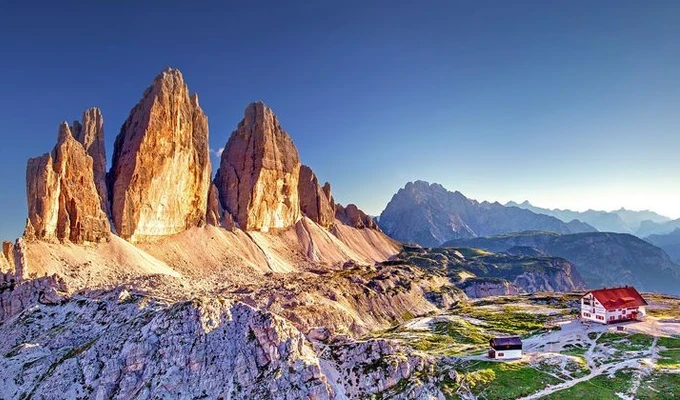 Dolomites Self Guided Hiking : Discover Amazing Mountains around Cortina